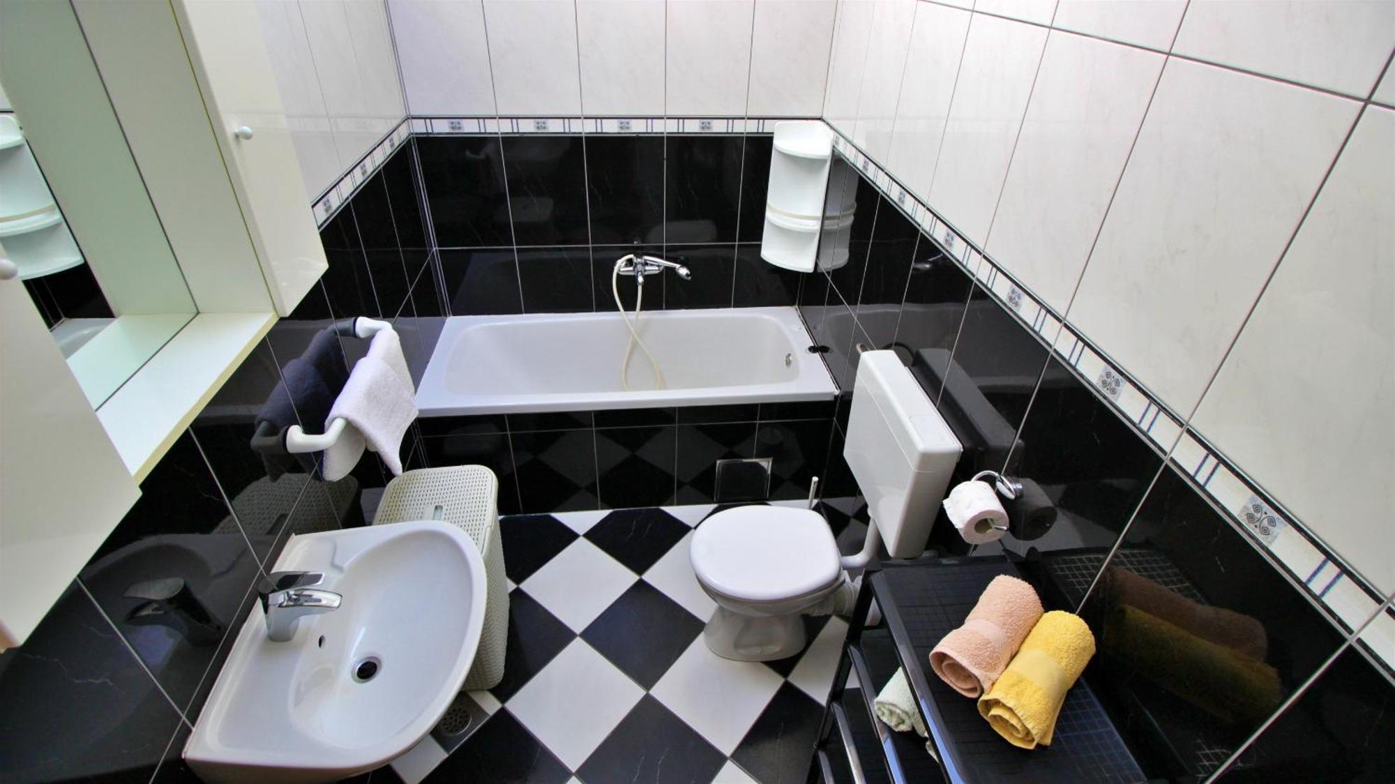 Apartments Marusic أوميس المظهر الخارجي الصورة