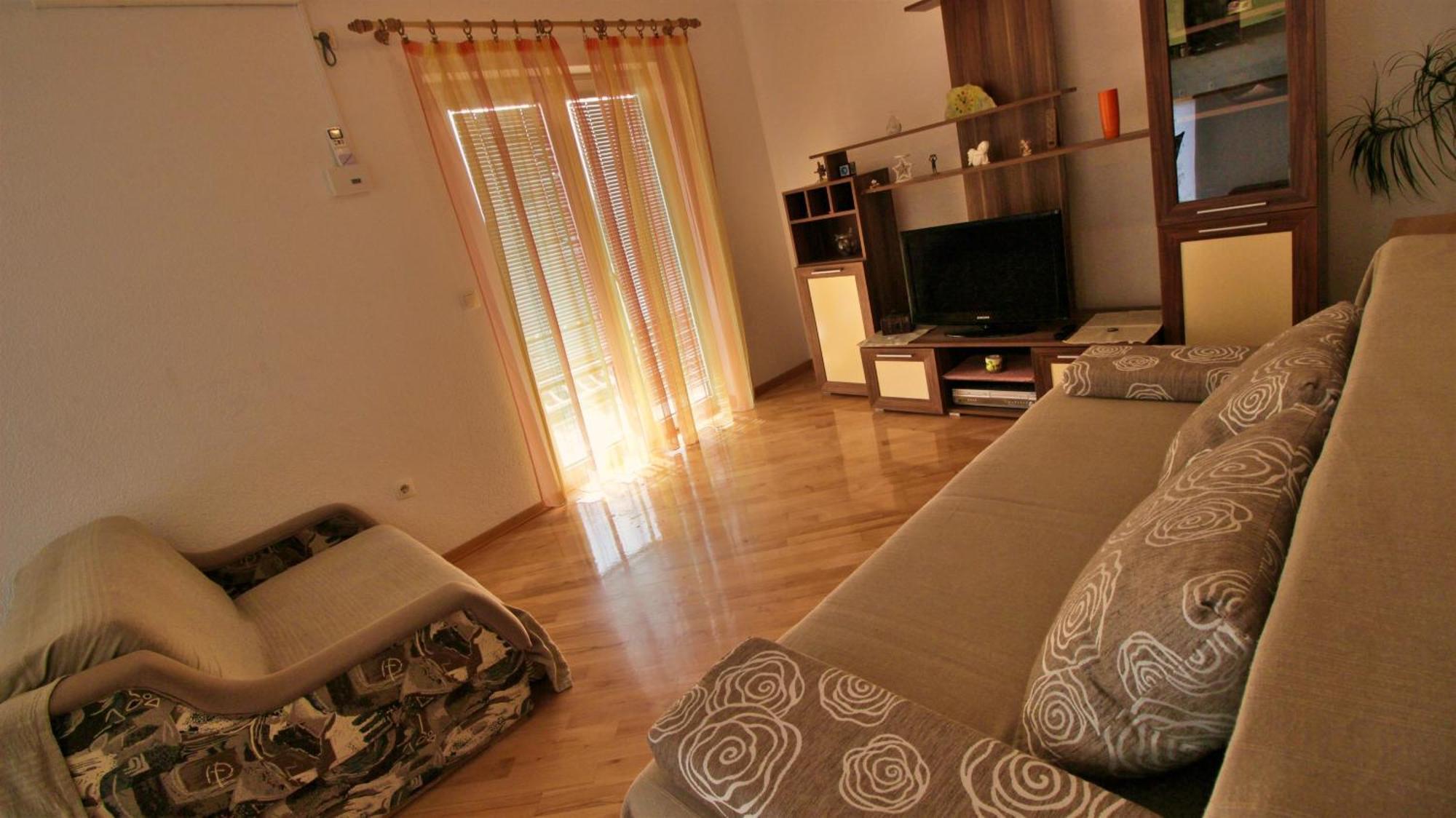 Apartments Marusic أوميس المظهر الخارجي الصورة